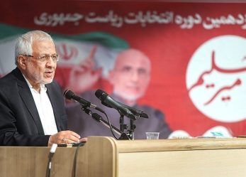 بادامچیان: رای‌آوری سید مصطفی میرسلیم روشنی چشم همه است/اگر مردم براساس غوغاسالاری ها به کسی رای دادند در گناهان او شریک خواهند بود