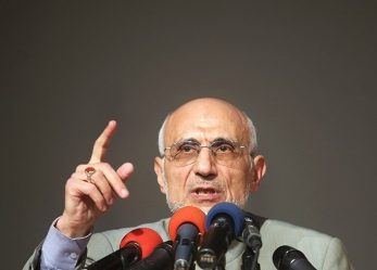 میرسلیم در دانشگاه امیرکبیر: برخی کارخانه‌ها چنان تعطیل شده‌اند که دم درشان علف سبز شده است/دولت یازدهم نتوانست با مفاسد برخورد کند چون هیچ چاقویی دسته خود را نمی‌برد
