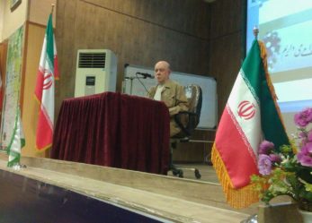 مراسم تودیع و معارفه دبیر جدید حزب موتلفه‌ اسلامی در خراسان رضوی مهم‌ترین وظیفه نیروهای انقلابی حضور در وسط گود انقلاب است/ شکل‌گیری مردم سالاری وابسته به تشکیل احزاب است
