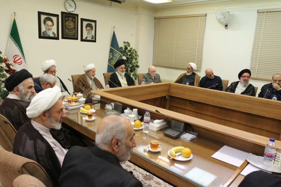 گزارش تصویری دیدار اعضاء شورای مرکزی حزب موتلفه اسلامی با شورای عالی جامعه مدرسین قم