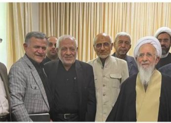 دیدار اعضای شورای مرکزی حزب موتلفه اسلامی با آیت‌الله جوادی آملی