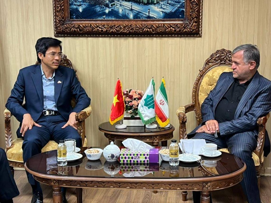 دیدار دبیرکل حزب موتلفه اسلامی با سفیر ویتنام