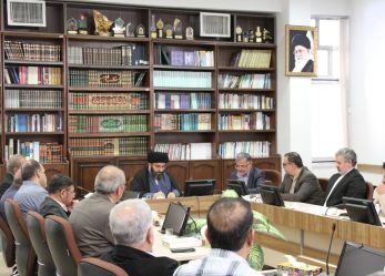 حزب موتلفه‌اسلامی پرچمدار جهاد تببین باشد