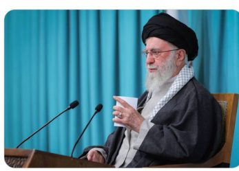 باشرف ها تا آخر، پای پرچم ولایت می‌ایستند