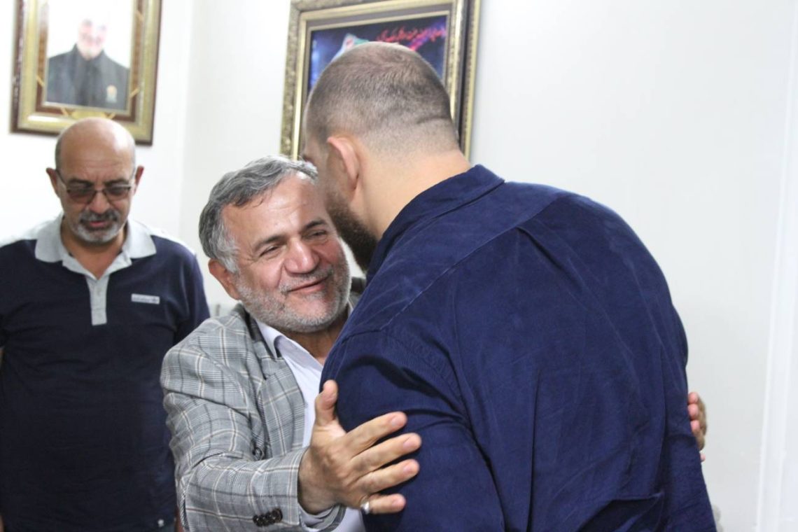 دیدار دبیرکل حزب مؤتلفه اسلامی با جهان‌پهلوان امیرحسین زارع