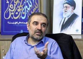 نمی‌توانید با دنیا بجنگید!