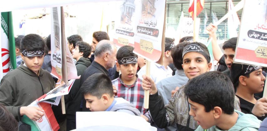 برپایی غرفه در مراسم ۱۳ آبان به همت استان تهران