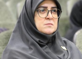 مهاجرانی سخنگوی دولت: حاج آقا عسگراولادی یار مخلص امام و چهره‌ای اثرگذار در استحکام انقلاب بود