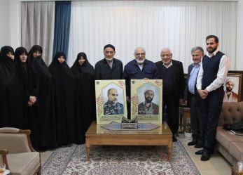 دیدار اعضای شورای مرکزی حزب موتلفه اسلامی از خانواده سردار شهید رشید