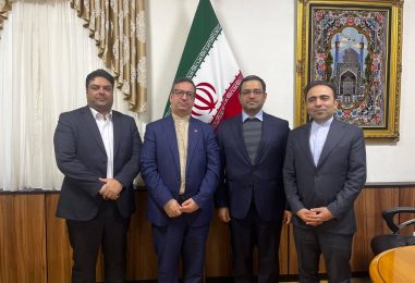 دیدار هیئت حزب موتلفه اسلامی با شیرغلامی سفیر جدید ایران در ارمنستان 