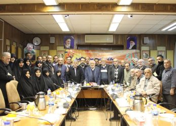 به مناسبت ایام رجبیه دبیرکل حزب مؤتلفه اسلامی با کادر اداری تشکیلات دیدار و از زحمات کارکنان حزب تجلیل کرد   