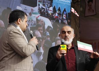 فرزند شهید صادق امانی در غرفه حزب مؤتلفه اسلامی: اولین شلیک به سمت منافع آمریکا در ایران توسط یاران مؤتلفه انجام شد